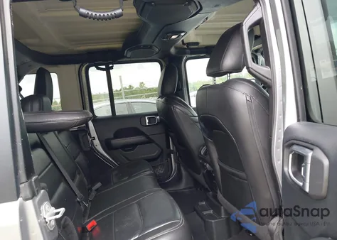 2018 Jeep Wrangler Unlimited Sahara 4X4 из США, поврежденный, VIN 1C4HJXEG7JW123355